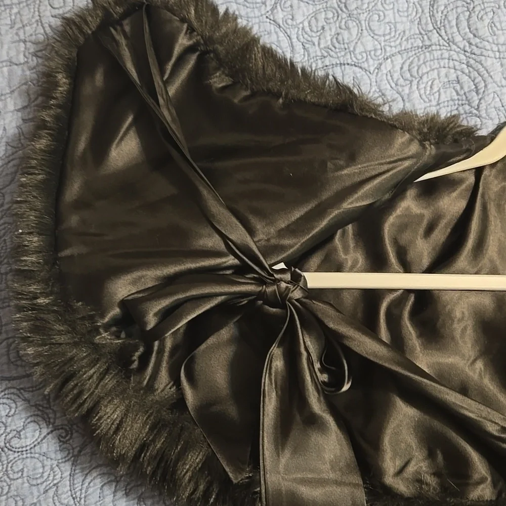 Apostrophe Black Faux Fur Shrug with Ribbon Tie One Size Fits Most
